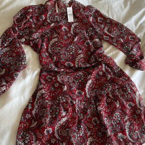 LOFT Shimmer Paisley Flounce Dress in Crimson Spark S - NWT ☀️